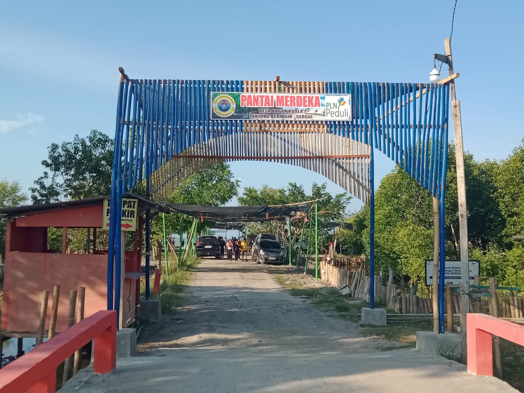 Bertambah Keindahan Pantai Merdeka Kampung Kito Untuk Menunjang Kunjungan Wisatawan