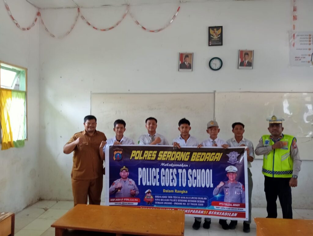 Sat Lantas Polres Sergai Gelar “Police Goes To School”, Imbau Pelajar Tertib Berlalulintas