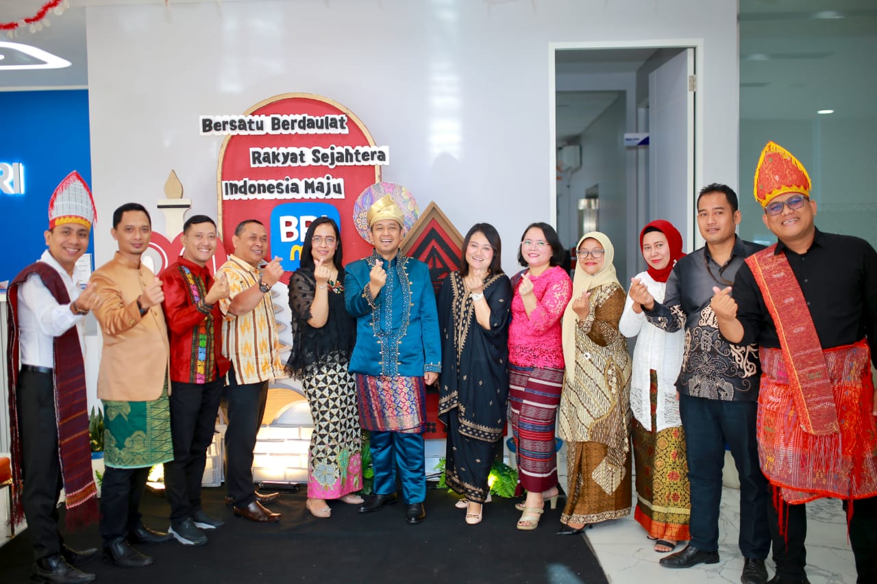 BRI BO Kisaran Gelar Upacara HUT RI ke-80 dengan Dresscode Wastra Nusantara